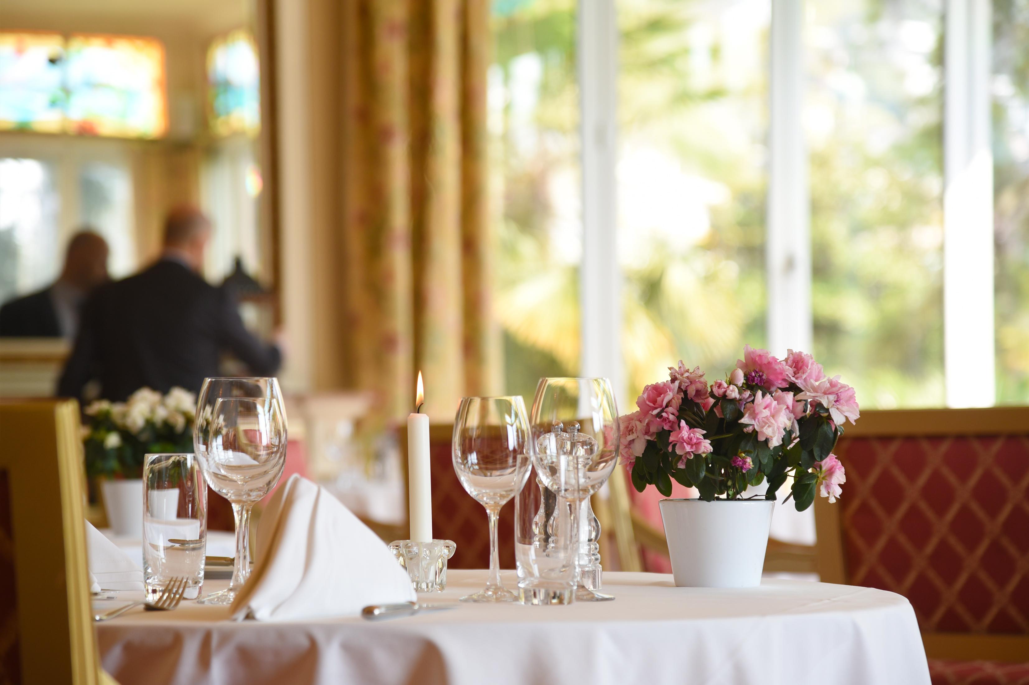 Golf Hotel Rene Capt Montreux Restaurang bild